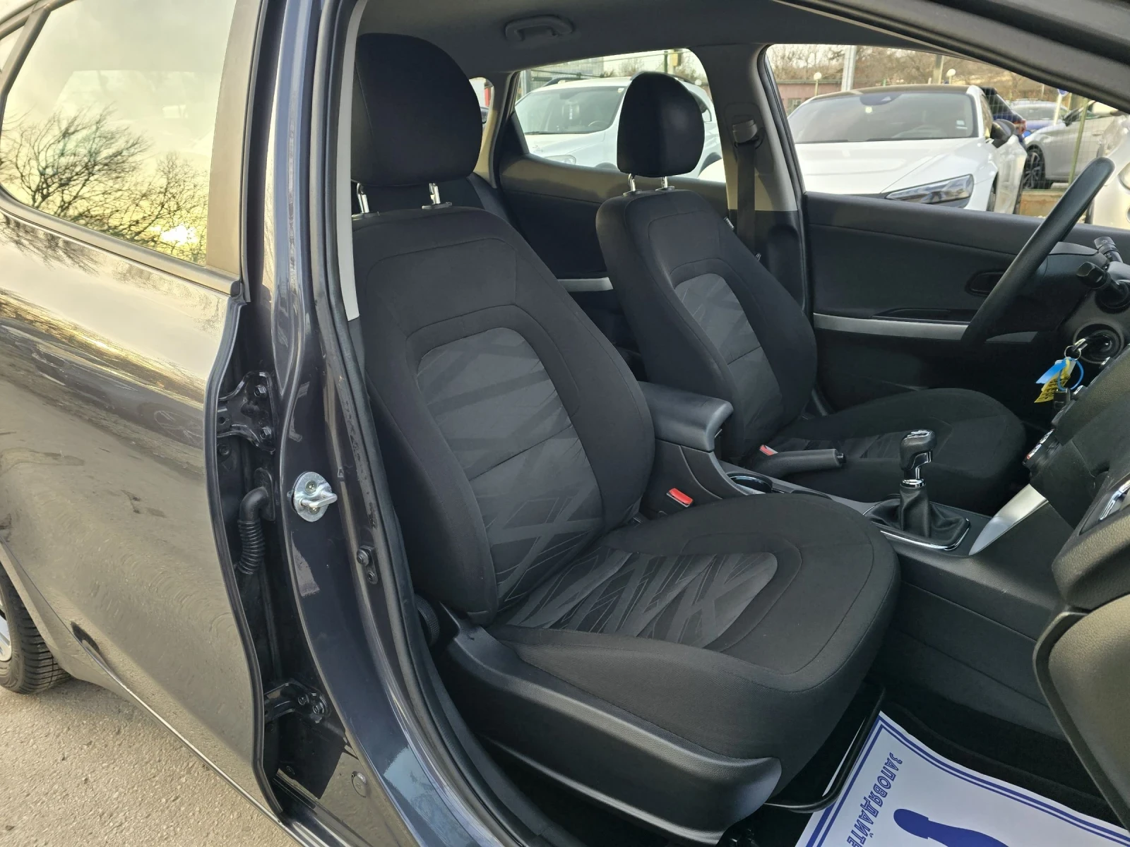 Kia Ceed 1.6d 110�.� ��� ���������  | Mobile.bg � ����������� 13