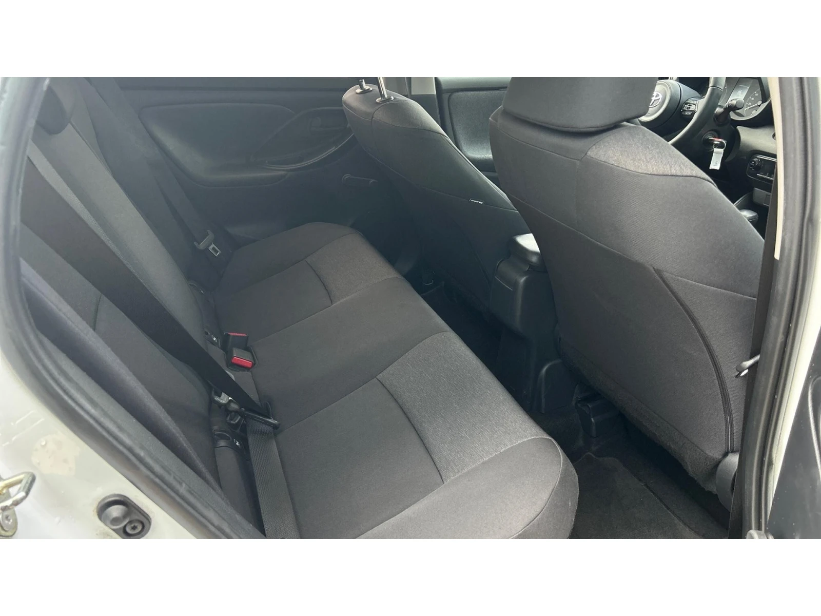 Toyota Yaris Месечна вноска от 158   - изображение 8