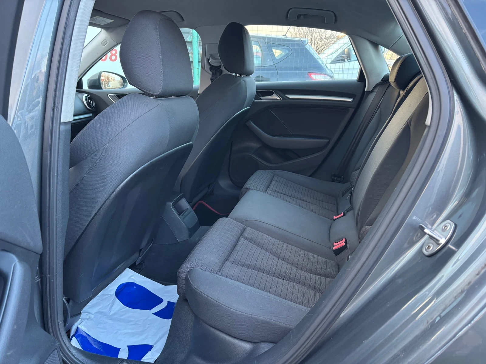Audi A3 1.6 TDI S-TRONIC | Mobile.bg � ����������� 13
