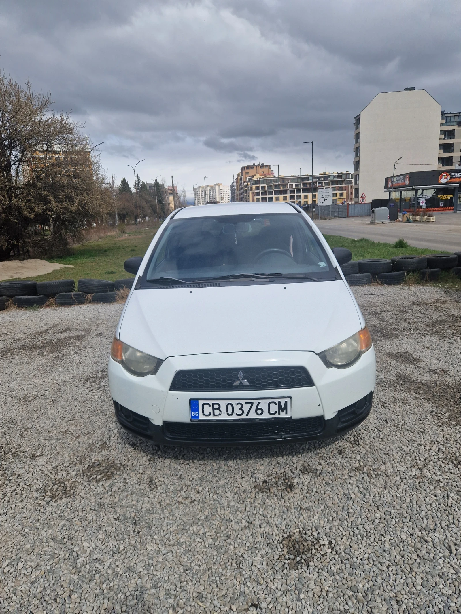 Mitsubishi Colt, снимка 8 - Автомобили и джипове - 53935255