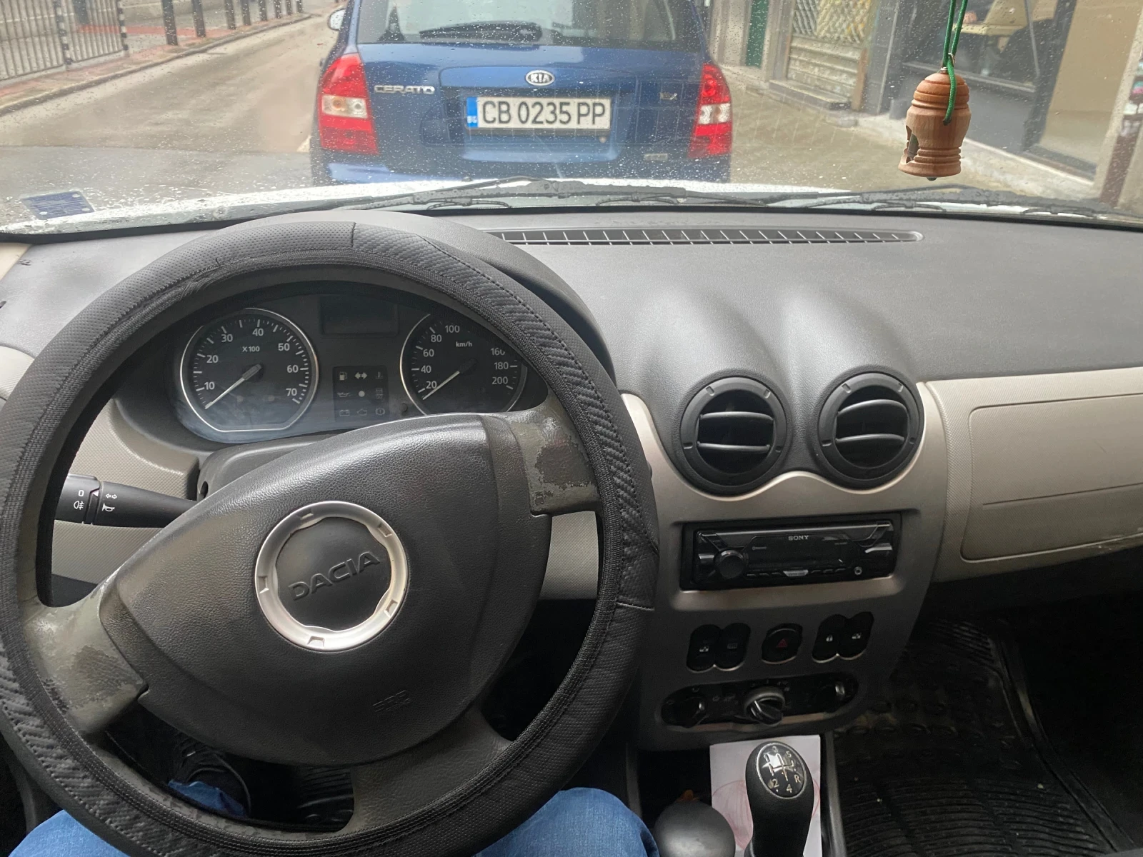 Dacia Sandero 1.5, снимка 10 - Автомобили и джипове - 54058728