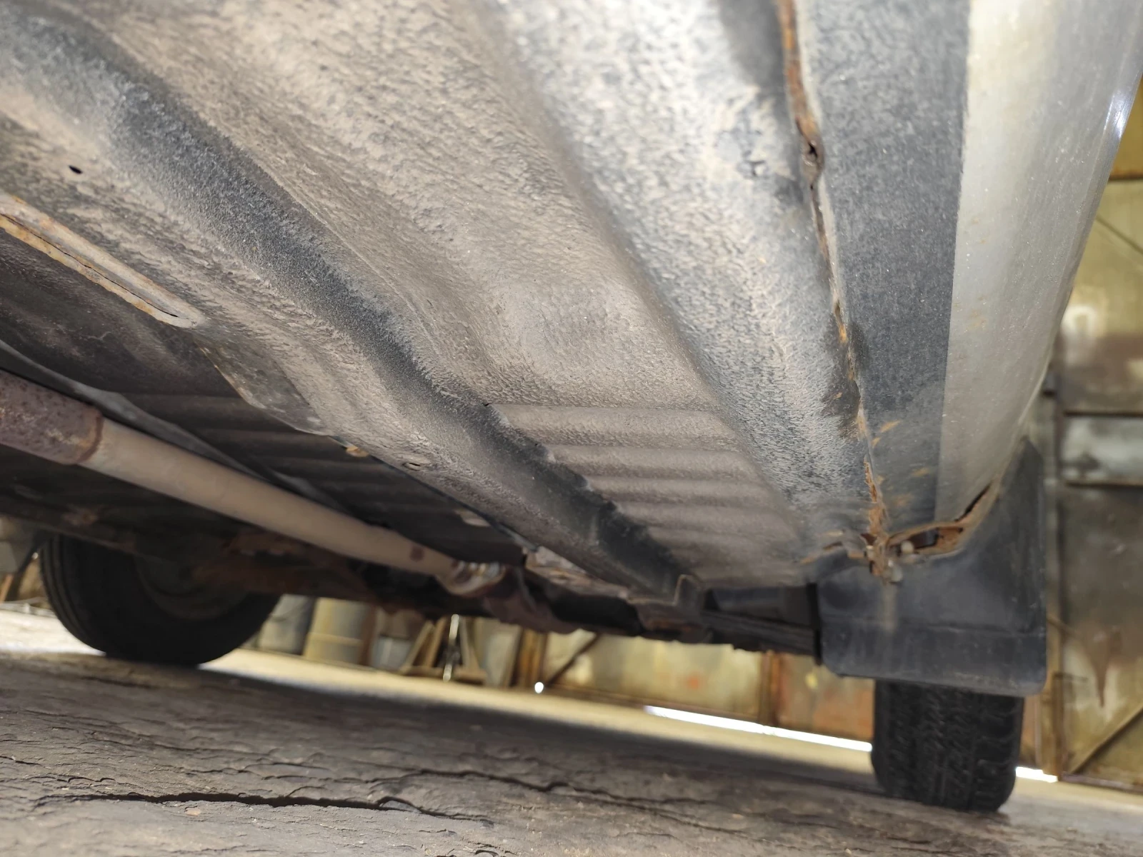 Suzuki Swift, снимка 15 - Автомобили и джипове - 54082604