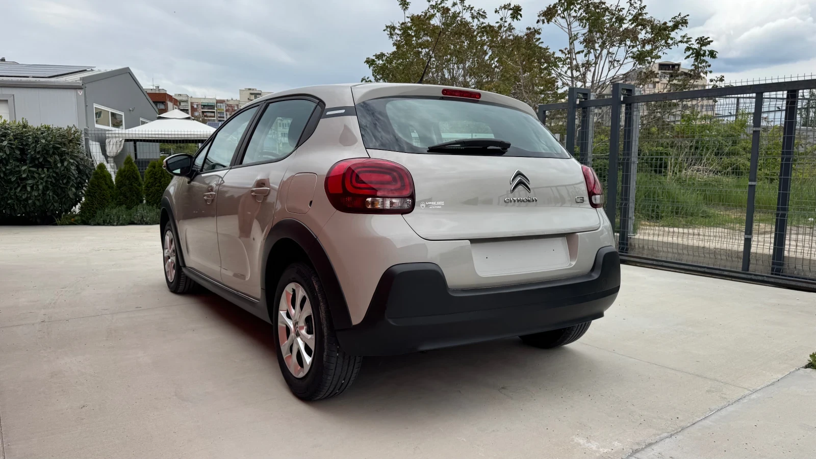 Citroen C3 1.3 Facelift 35000 km!, снимка 7 - Автомобили и джипове - 54389037