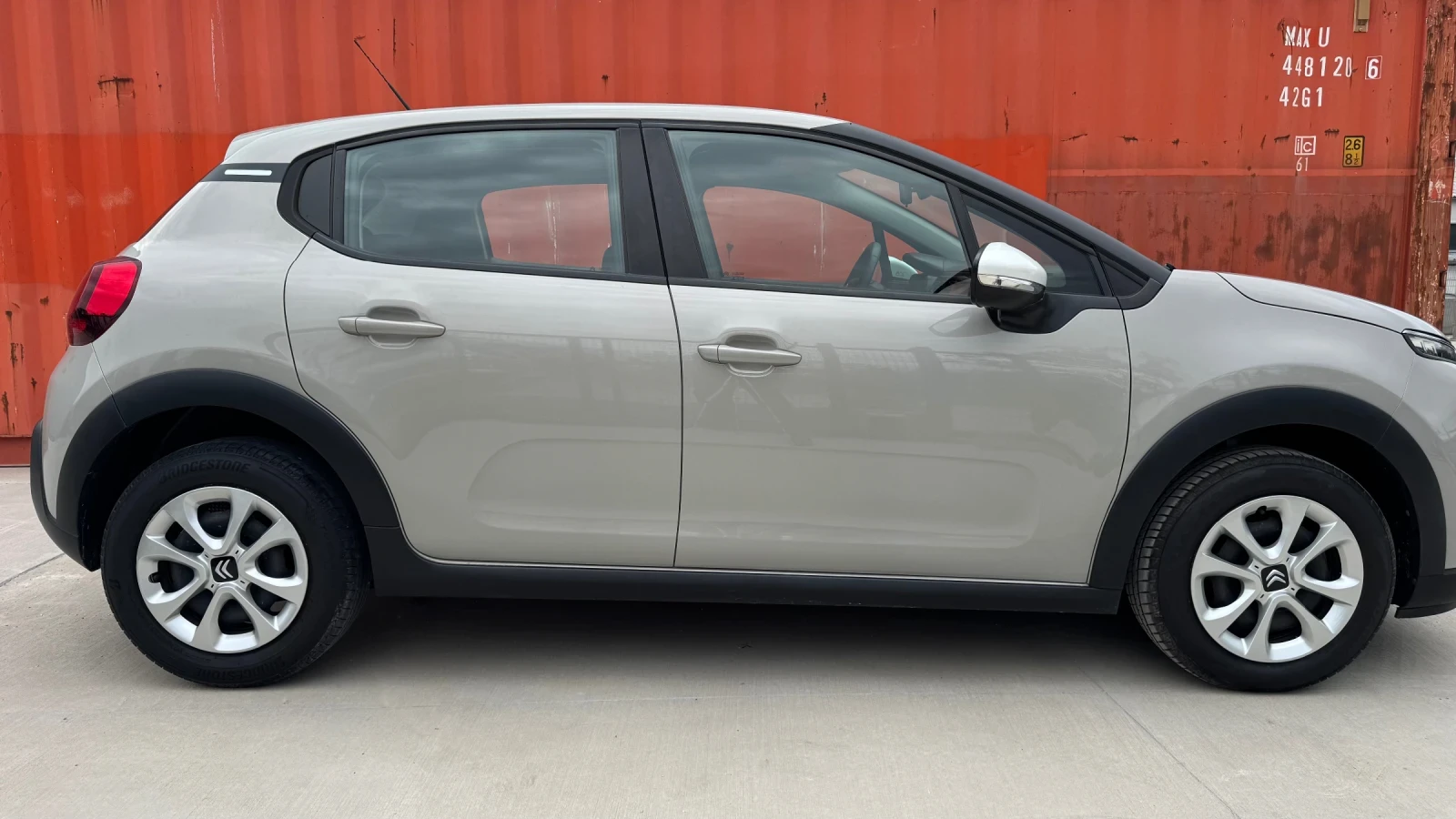 Citroen C3 1.3 Facelift 35000 km!, снимка 4 - Автомобили и джипове - 54389037