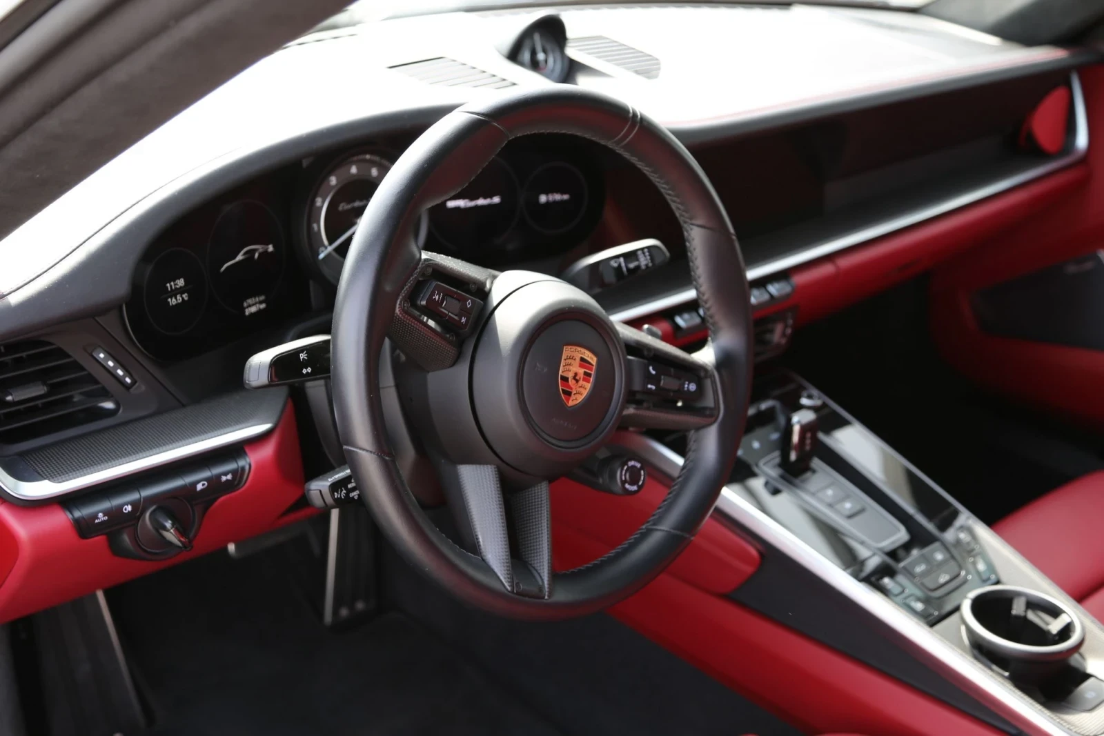 Porsche 911 992 Turbo S в ГАРАНЦИЯ  до 2028г., снимка 9 - Автомобили и джипове - 54793970