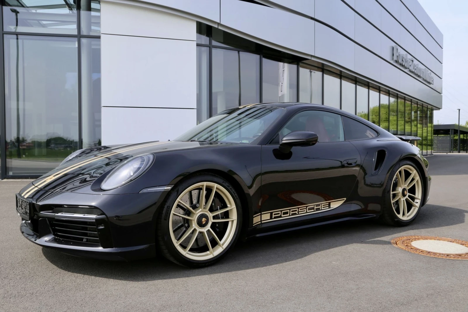 Porsche 911 992 Turbo S в ГАРАНЦИЯ  до 2028г., снимка 13 - Автомобили и джипове - 54793970