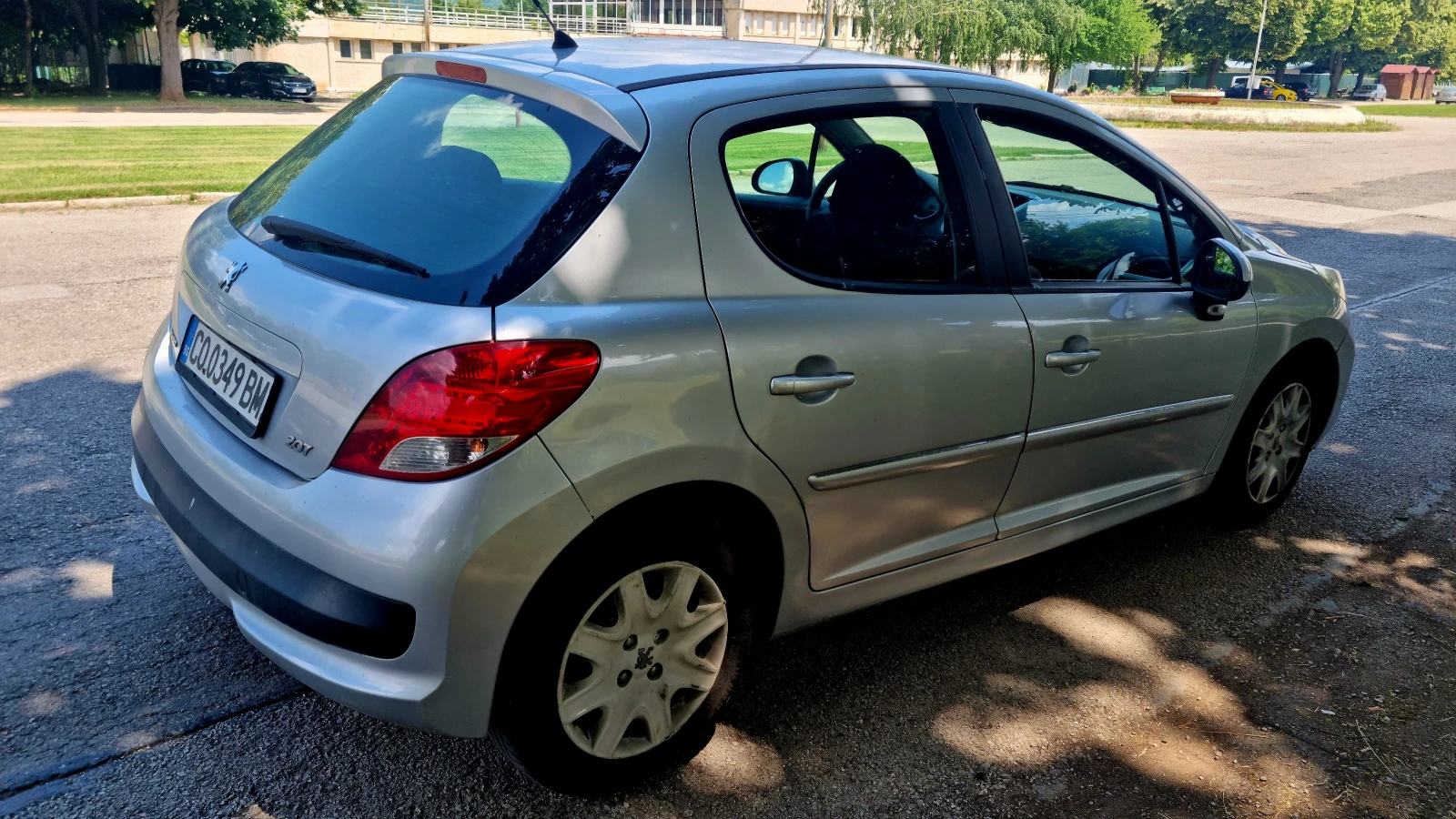 Peugeot 207 1 4 I/ГАЗ%СЕРВИЗНА ИСТОРИЯ , снимка 4 - Автомобили и джипове - 54998003