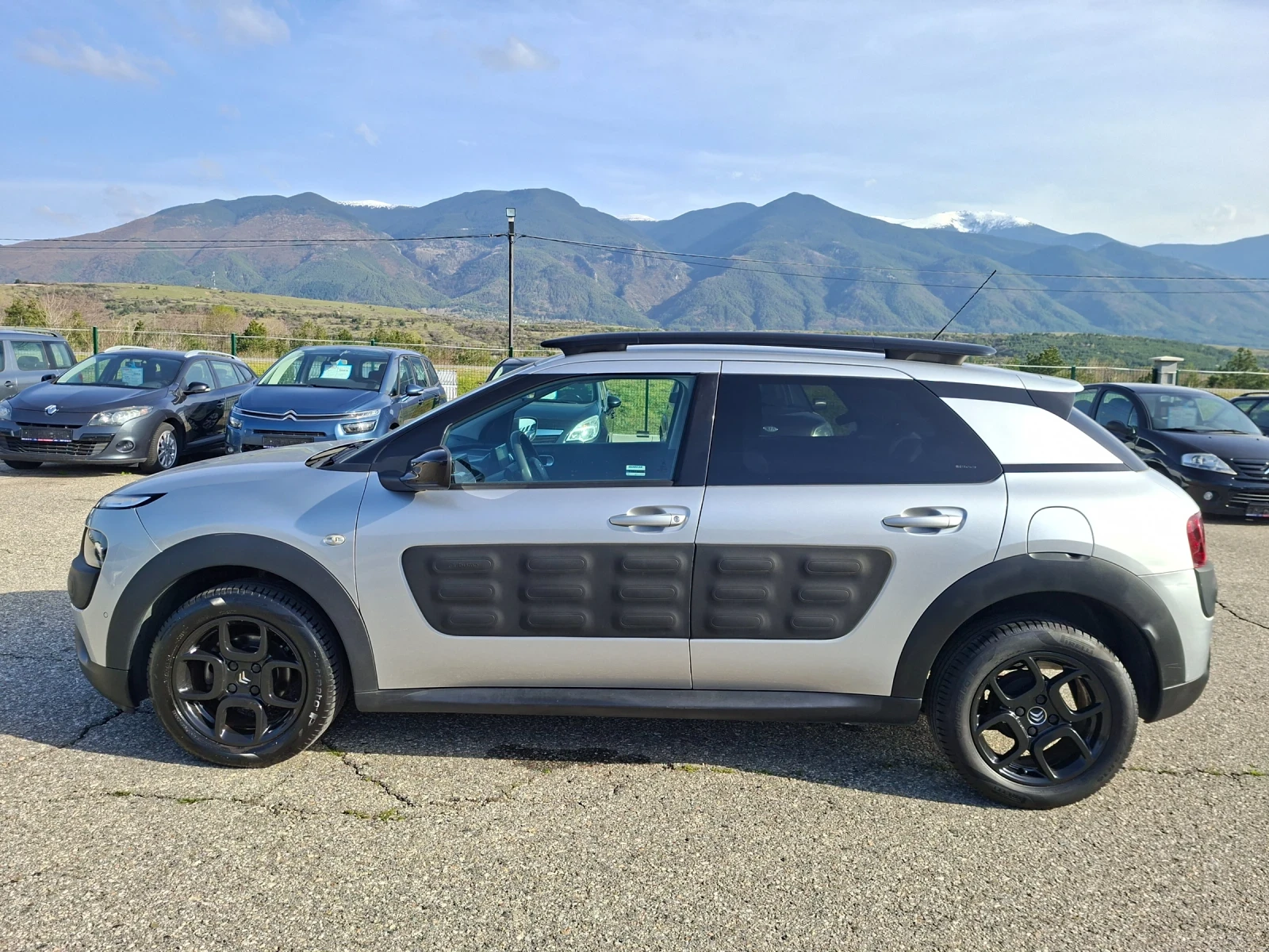 Citroen C4 Cactus 1, 2 I CACTUS, снимка 8 - Автомобили и джипове - 55135793