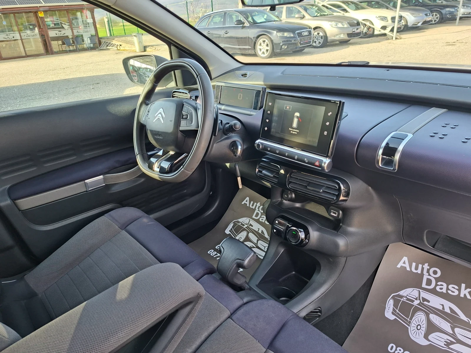 Citroen C4 Cactus 1, 2 I CACTUS, снимка 16 - Автомобили и джипове - 55135793