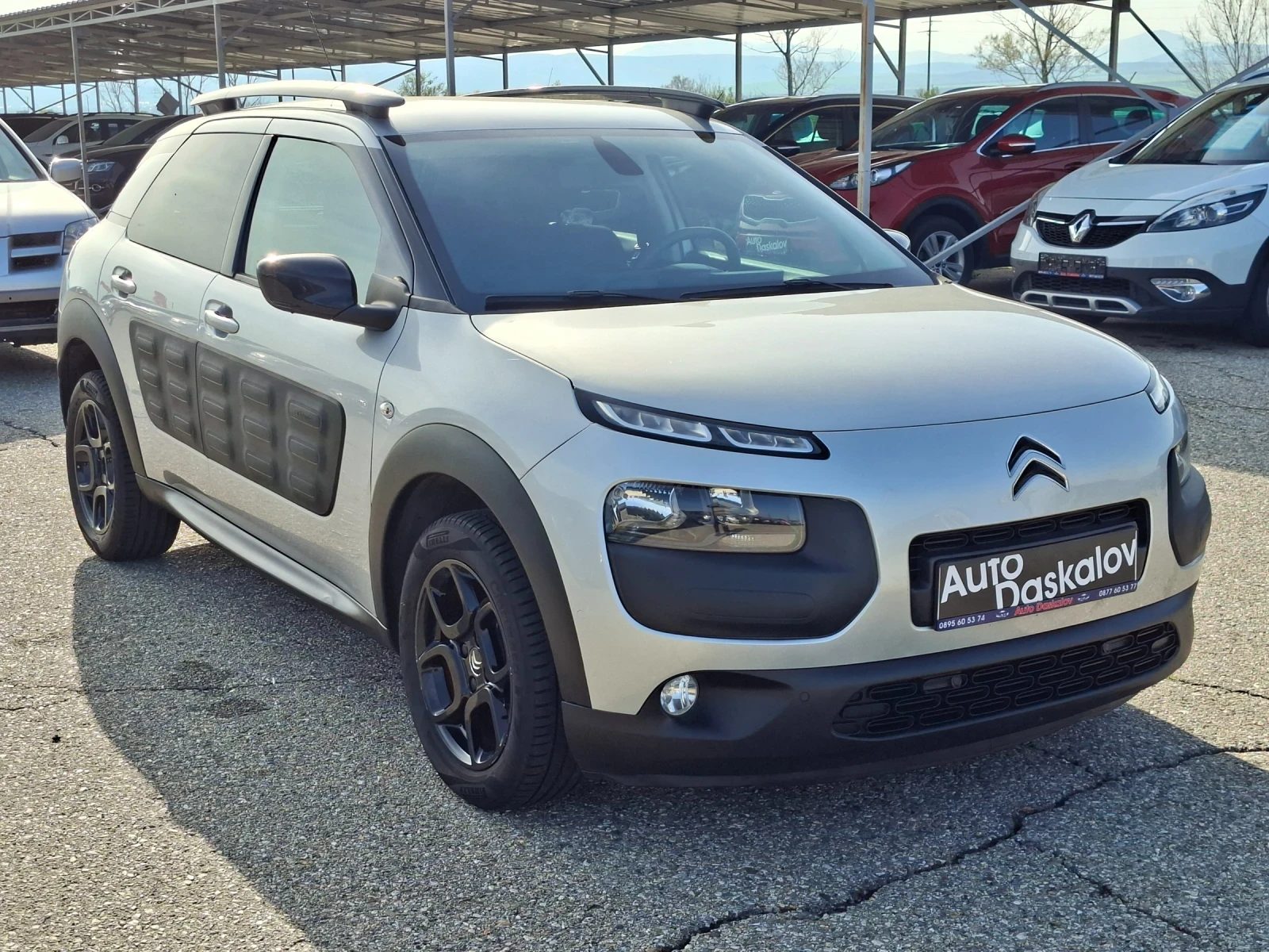 Citroen C4 Cactus 1, 2 I CACTUS, снимка 3 - Автомобили и джипове - 55135793
