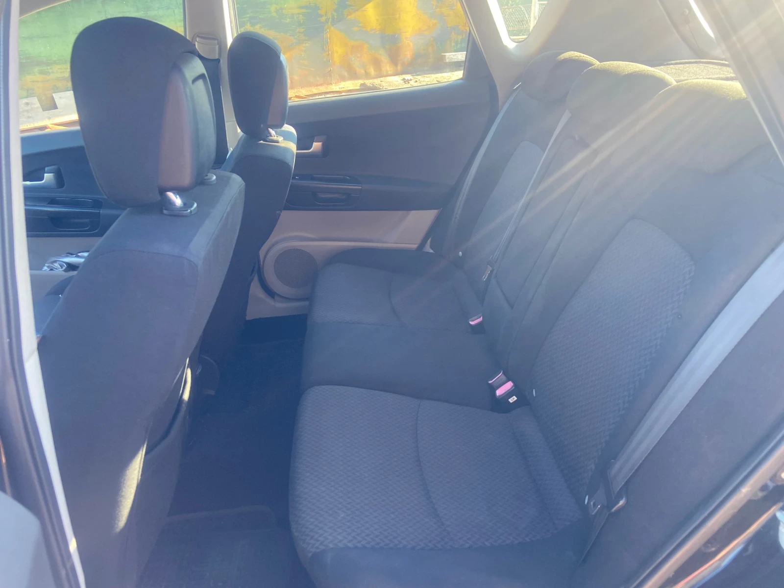 Kia Ceed 1.4, фабрична газ, снимка 11 - Автомобили и джипове - 55385625