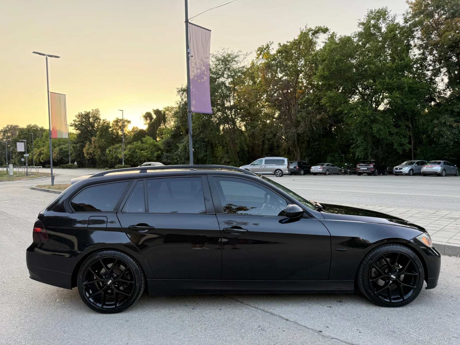 BMW 320, снимка 4 - Автомобили и джипове - 55619382