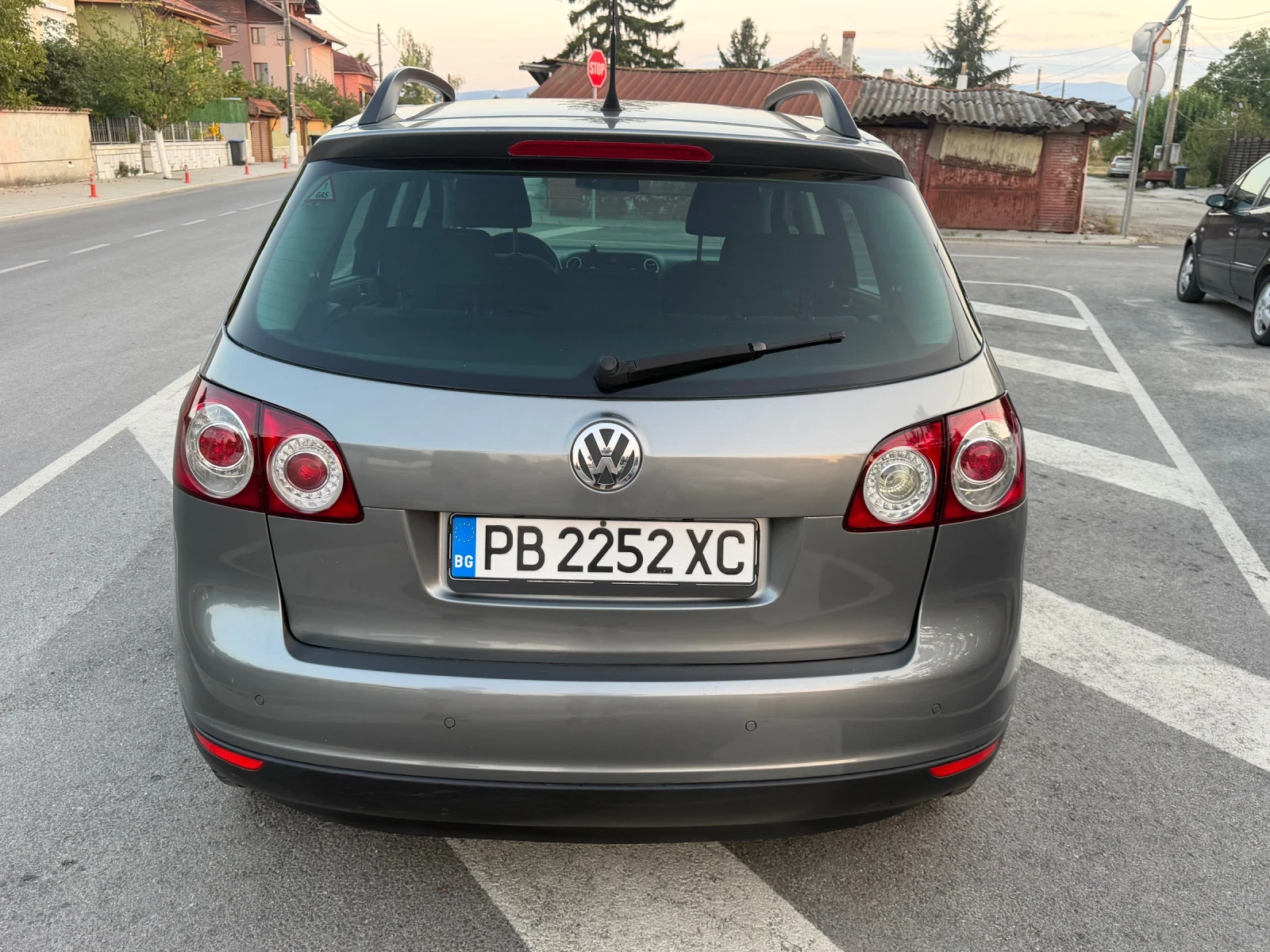 VW Golf Plus 1.6-102k.c Бензин /Газ, снимка 6 - Автомобили и джипове - 55630506