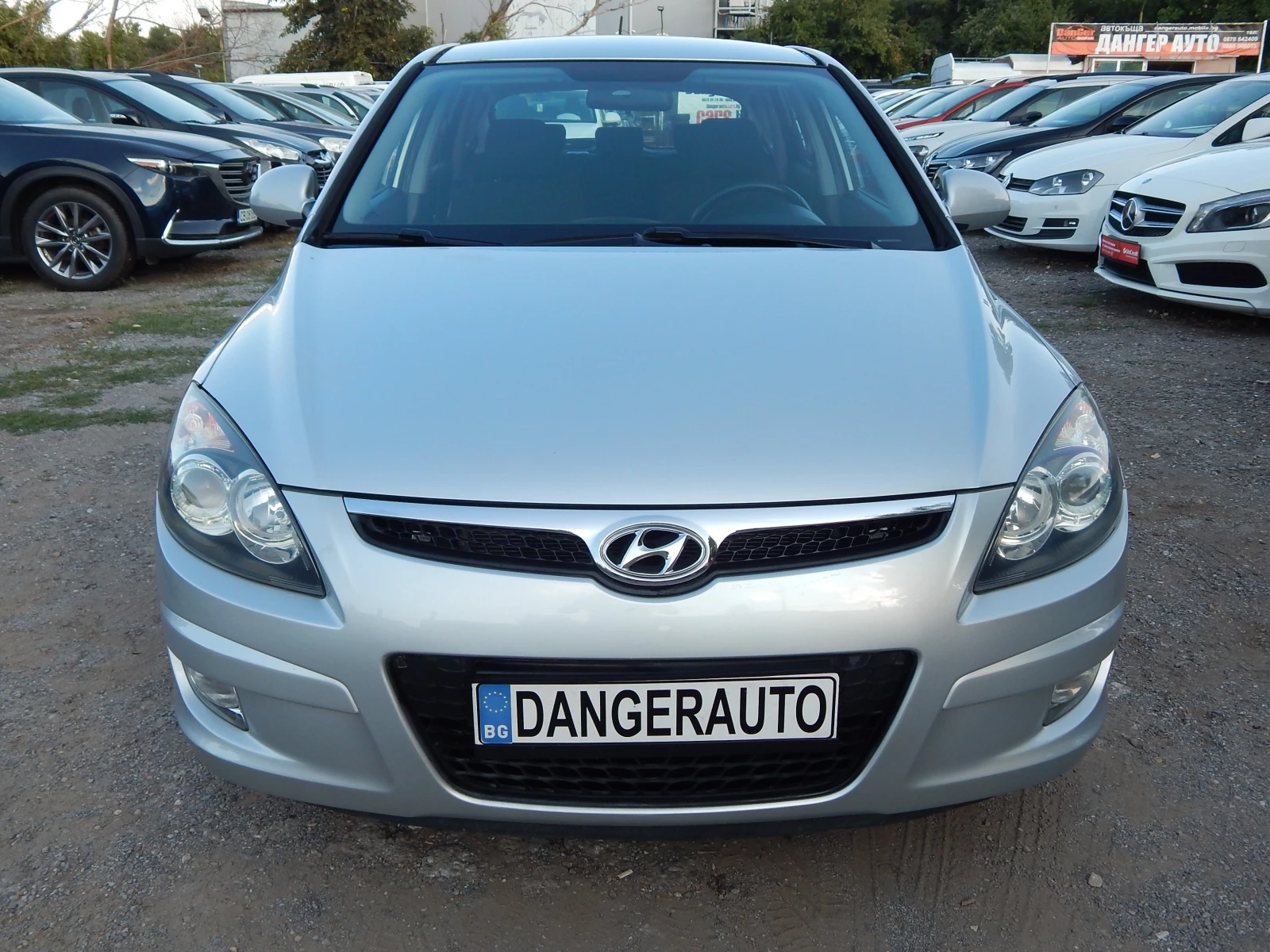 Hyundai I30 1.4i* Газов инжекцион* , снимка 2 - Автомобили и джипове - 55650527
