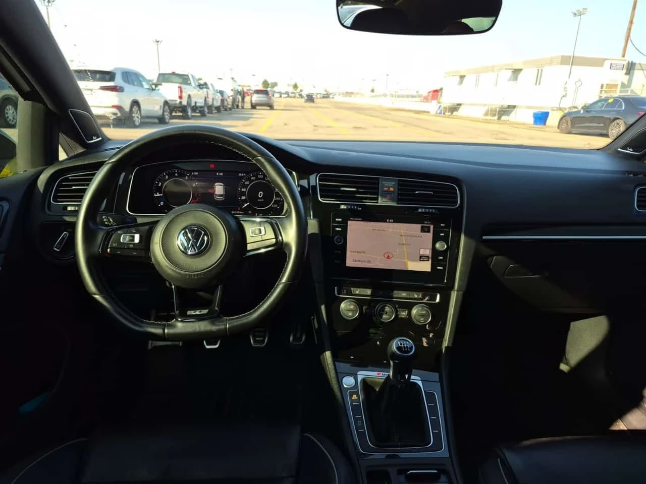 VW Golf R //CARFAX/КОЖА/ПОДГРЕВ/ДИГИТАЛЕН КМ/2 КЛЮЧА, снимка 10 - Автомобили и джипове - 55748782