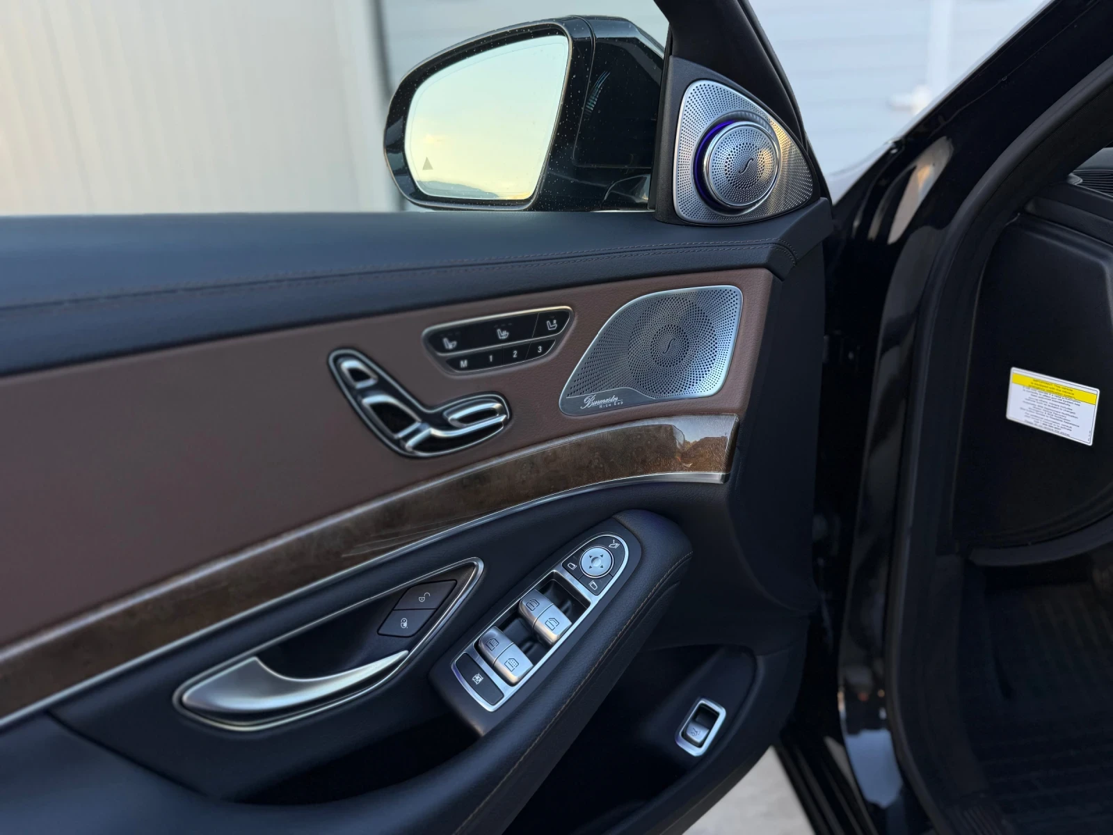 Mercedes-Benz S 550 AMG/ FULL/ 3D Burmester, снимка 11 - Автомобили и джипове - 55902833