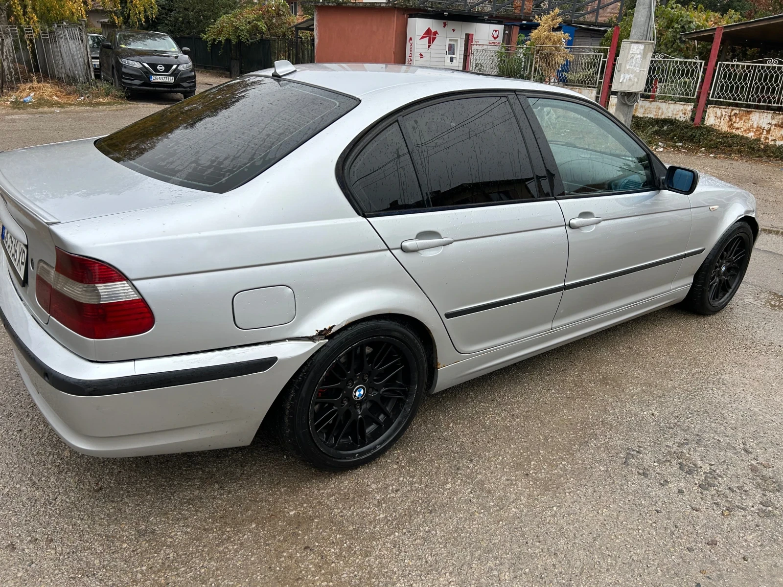 BMW 330, снимка 5 - Автомобили и джипове - 56492963