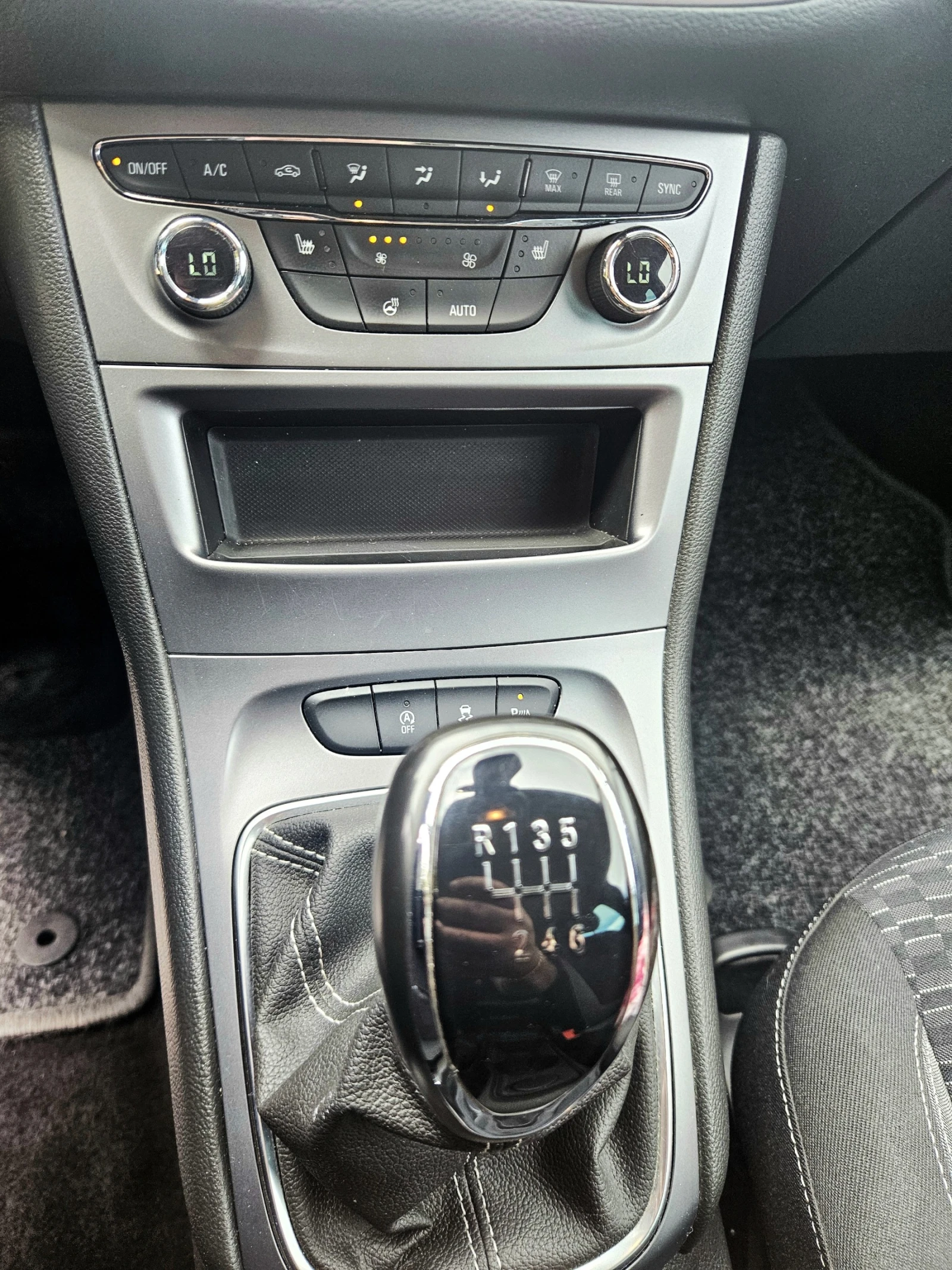 Opel Astra 1.5 CDTI-Limusine-NAVI-KAMERA | Mobile.bg � ����������� 12