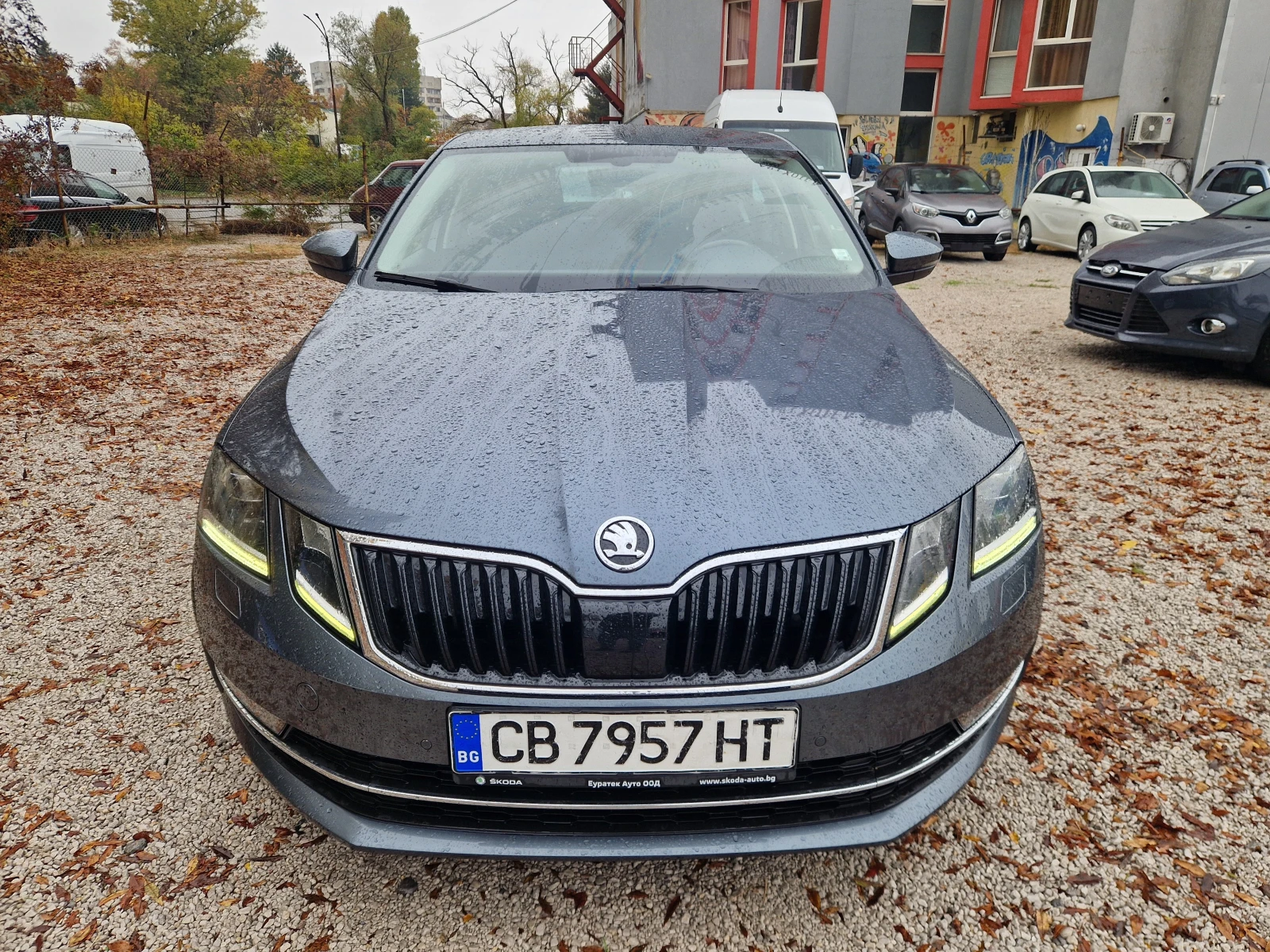 Skoda Octavia 2.0tdi, снимка 2 - Автомобили и джипове - 56735012