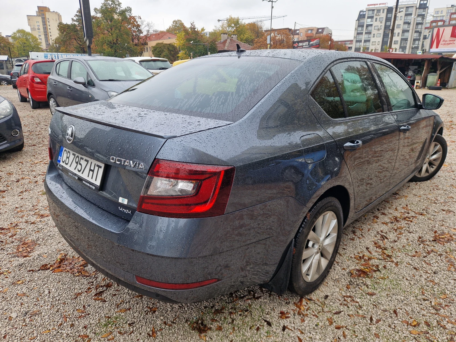 Skoda Octavia 2.0tdi, снимка 5 - Автомобили и джипове - 56735012