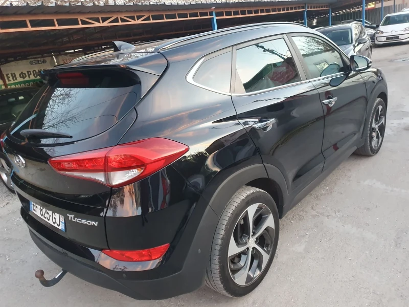 Hyundai Tucson 1.7 FULL AUT NAVI KOJA KAMERA PANORAMA  4 PODGEEV , снимка 4 - Автомобили и джипове - 48321186