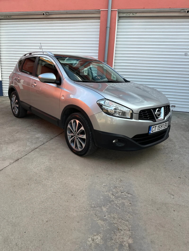 Nissan Qashqai 2.0 dci, снимка 2 - Автомобили и джипове - 51102034