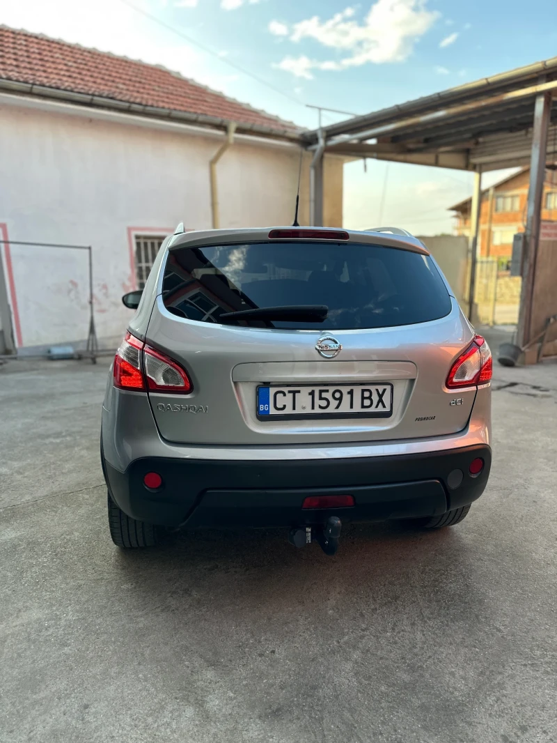 Nissan Qashqai 2.0 dci, снимка 5 - Автомобили и джипове - 51102034