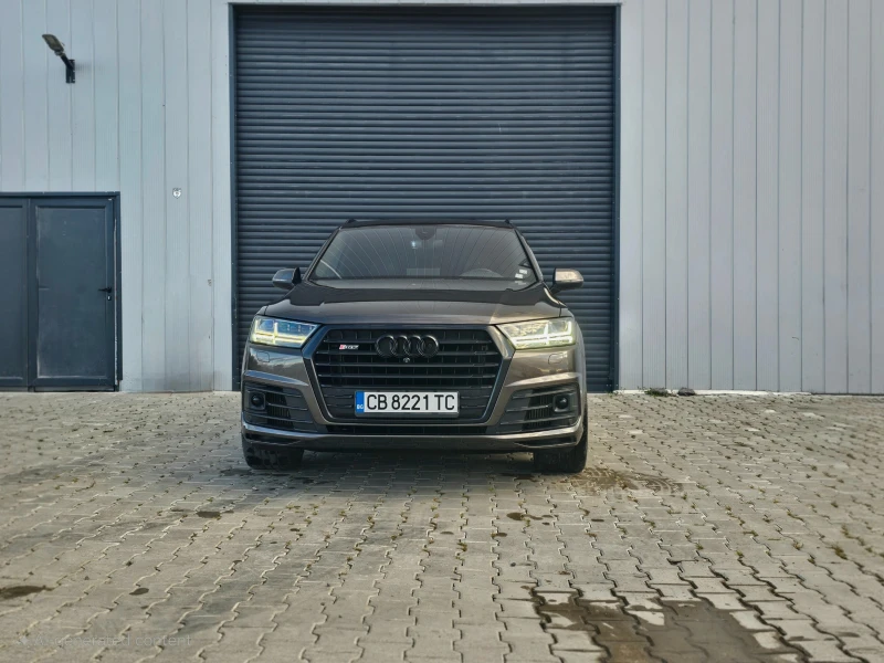 Audi SQ7 4.0TDI * Carbon Ceramic* Matrix, Night Vision, Вак, снимка 2 - Автомобили и джипове - 52580861