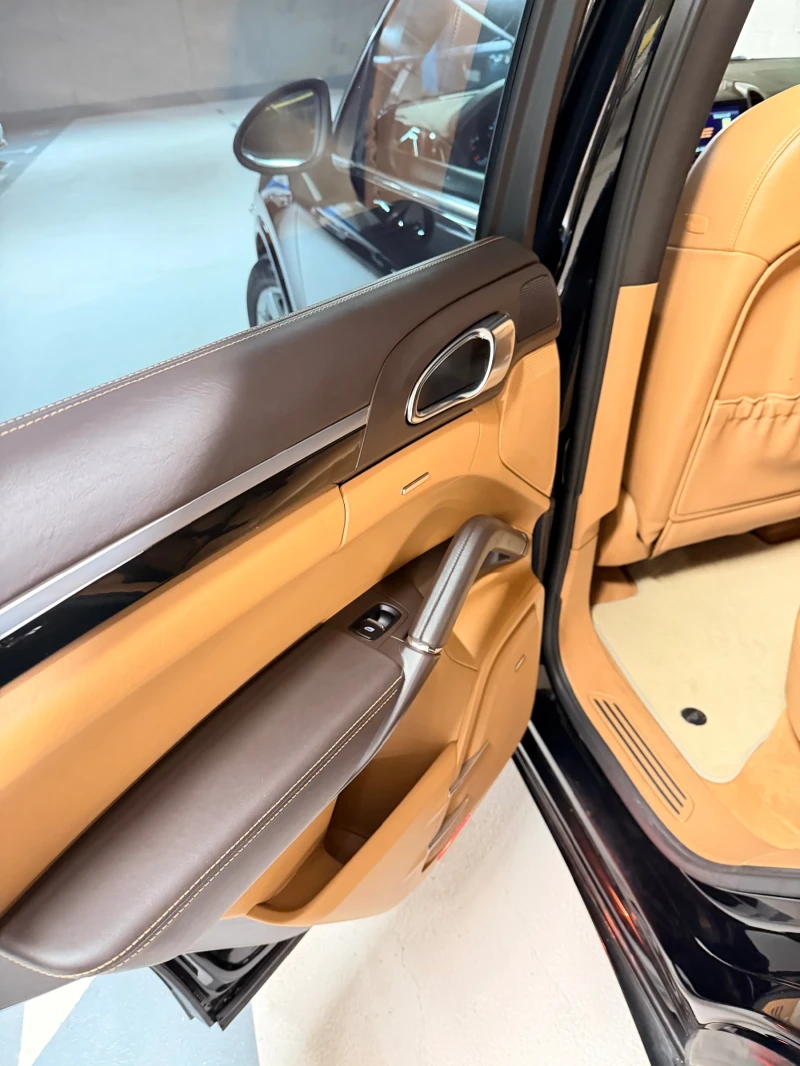 Porsche Cayenne, снимка 7 - Автомобили и джипове - 52828956