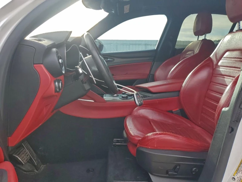 Alfa Romeo Stelvio Ti Sport, снимка 7 - Автомобили и джипове - 53447669