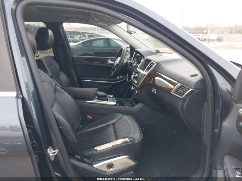 Mercedes-Benz GL 450 4Matic, снимка 5 - Автомобили и джипове - 53592269