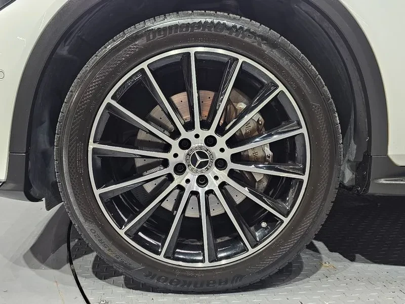 Mercedes-Benz GLC 300 4MATIC, снимка 5 - Автомобили и джипове - 55923301