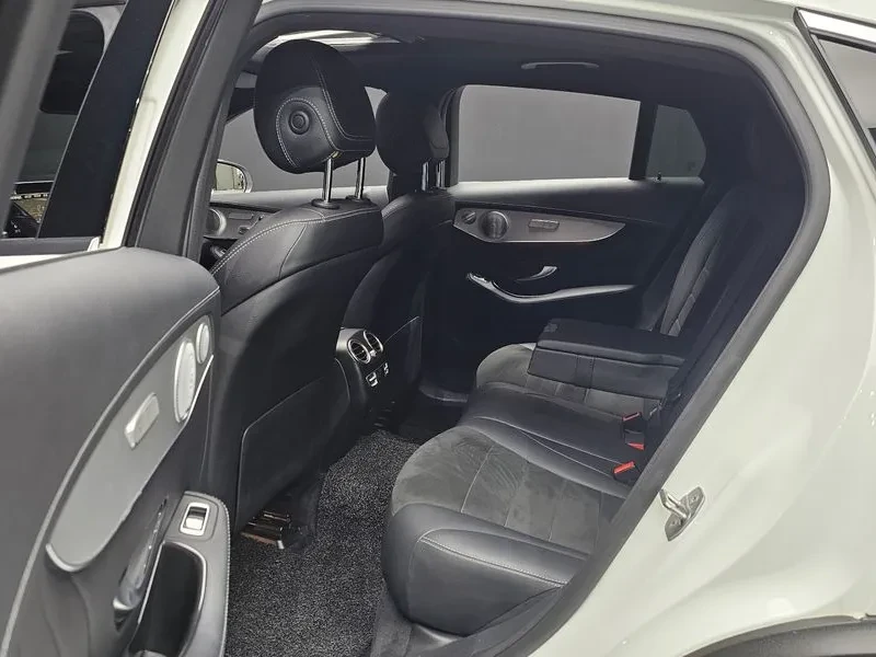 Mercedes-Benz GLC 300 4MATIC, снимка 12 - Автомобили и джипове - 55923301