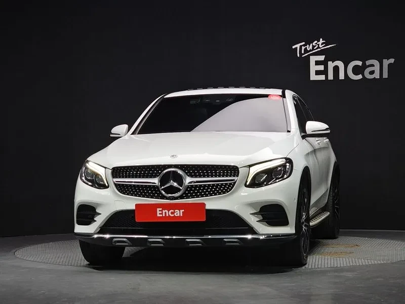 Mercedes-Benz GLC 300 4MATIC, снимка 3 - Автомобили и джипове - 55923301