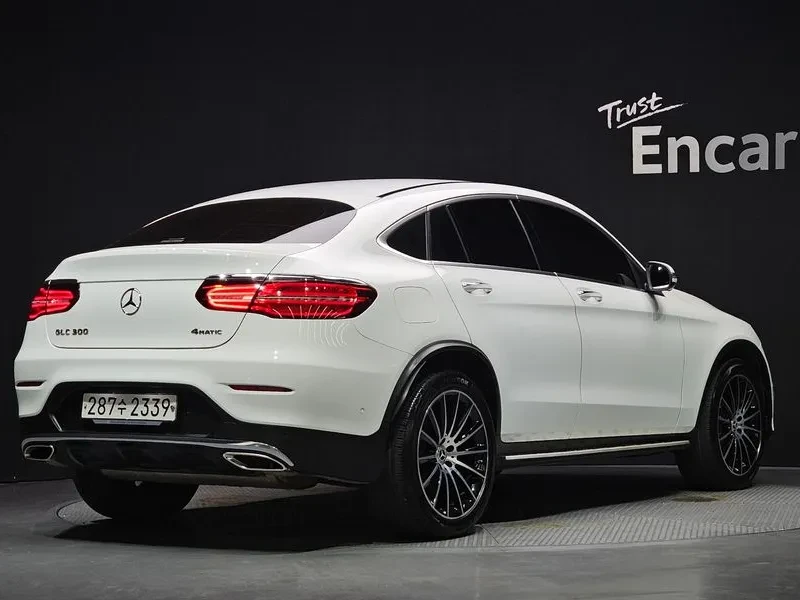Mercedes-Benz GLC 300 4MATIC, снимка 2 - Автомобили и джипове - 55923301
