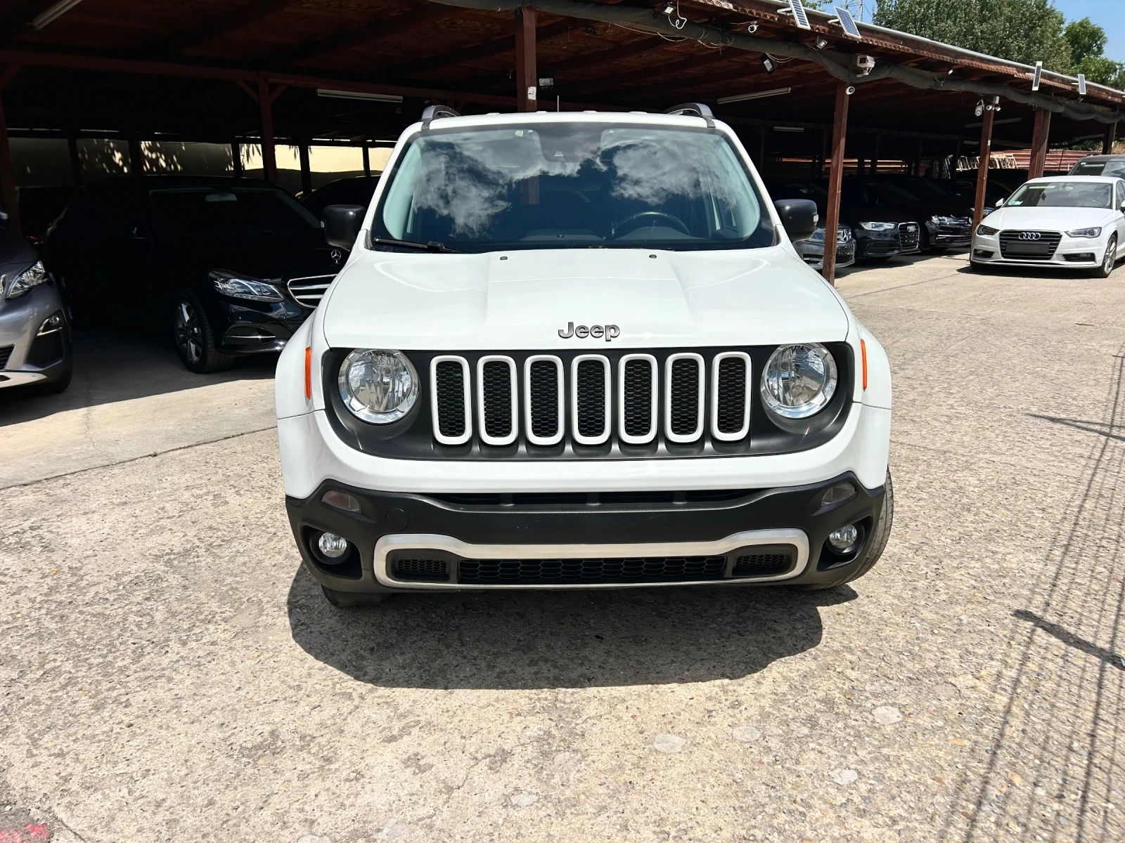 Jeep Renegade 2.0d TRAIL HAWK 4X4 - изображение 6