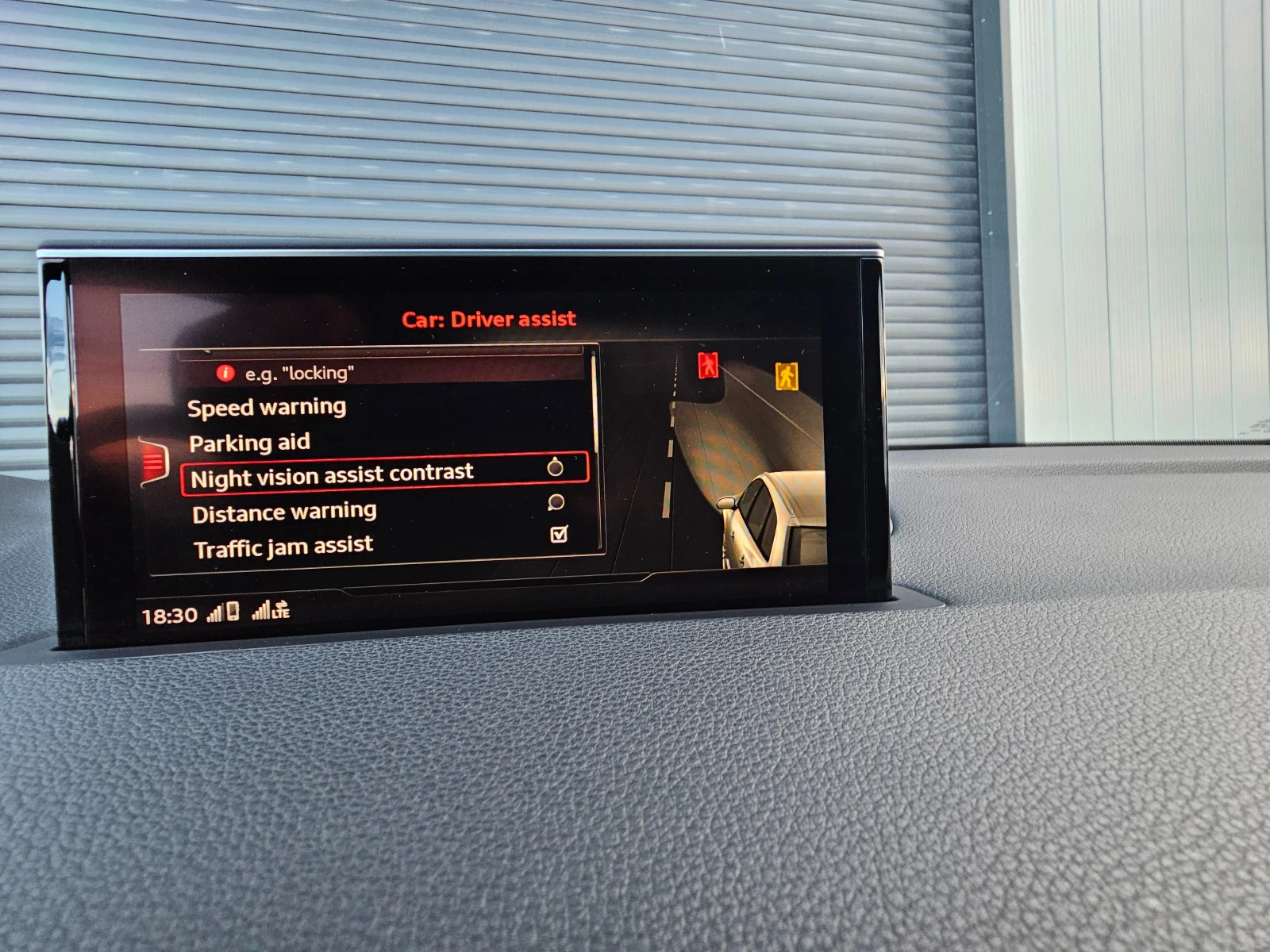 Audi SQ7 4.0TDI * Carbon Ceramic* Matrix, Night Vision,  | Mobile.bg   15