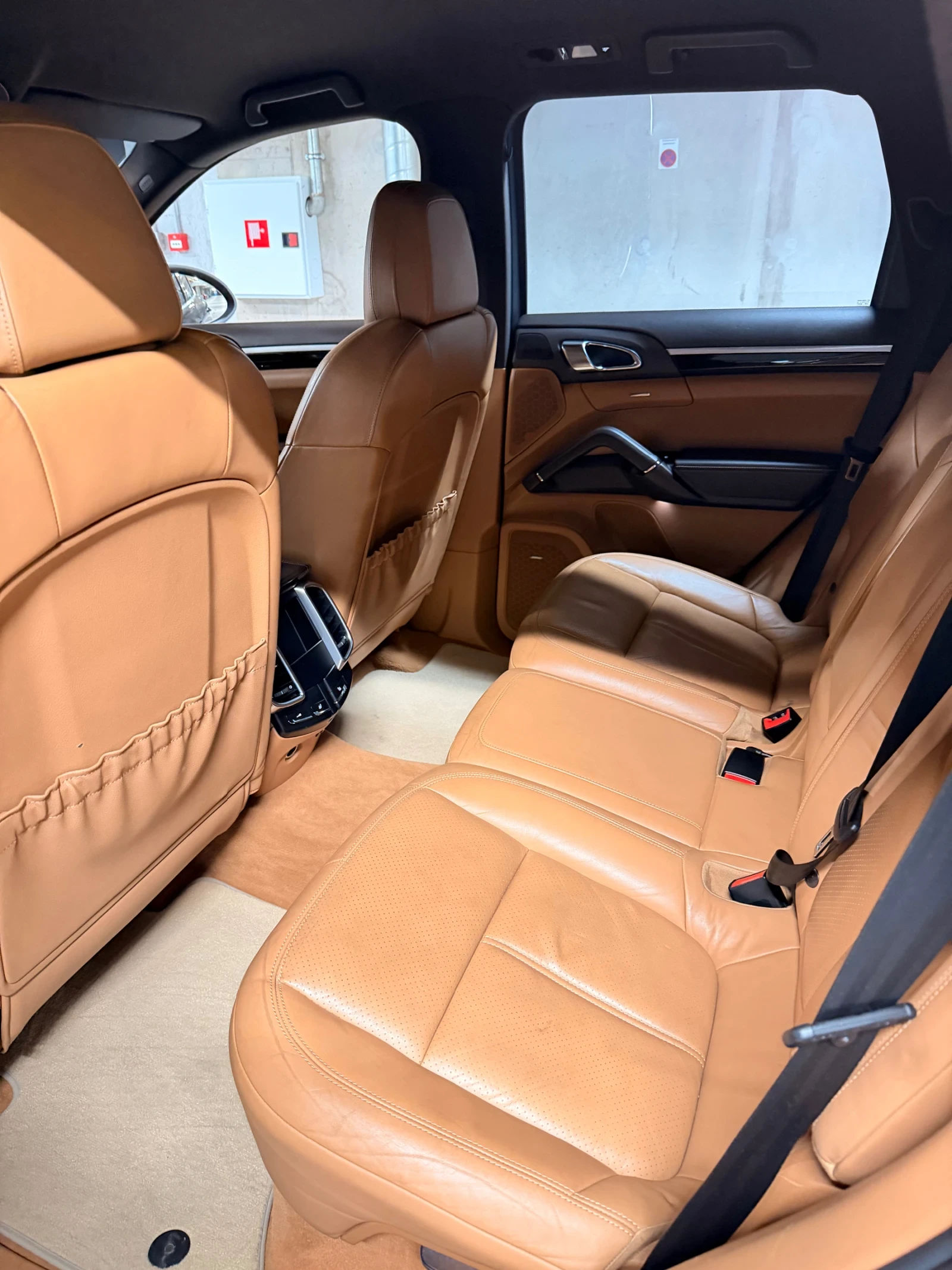 Porsche Cayenne  - изображение 6