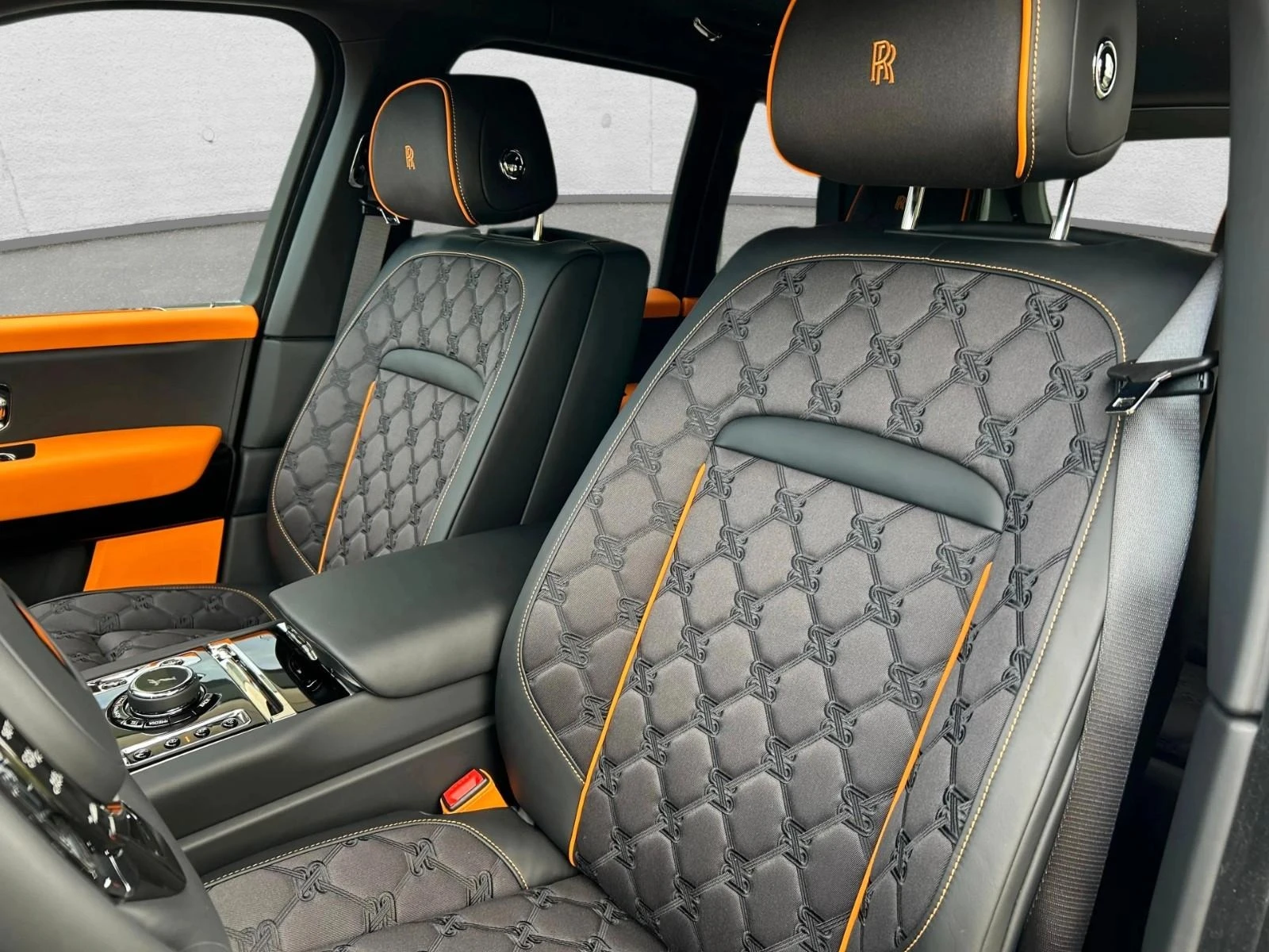 Rolls-Royce Cullinan SERIES II - изображение 8