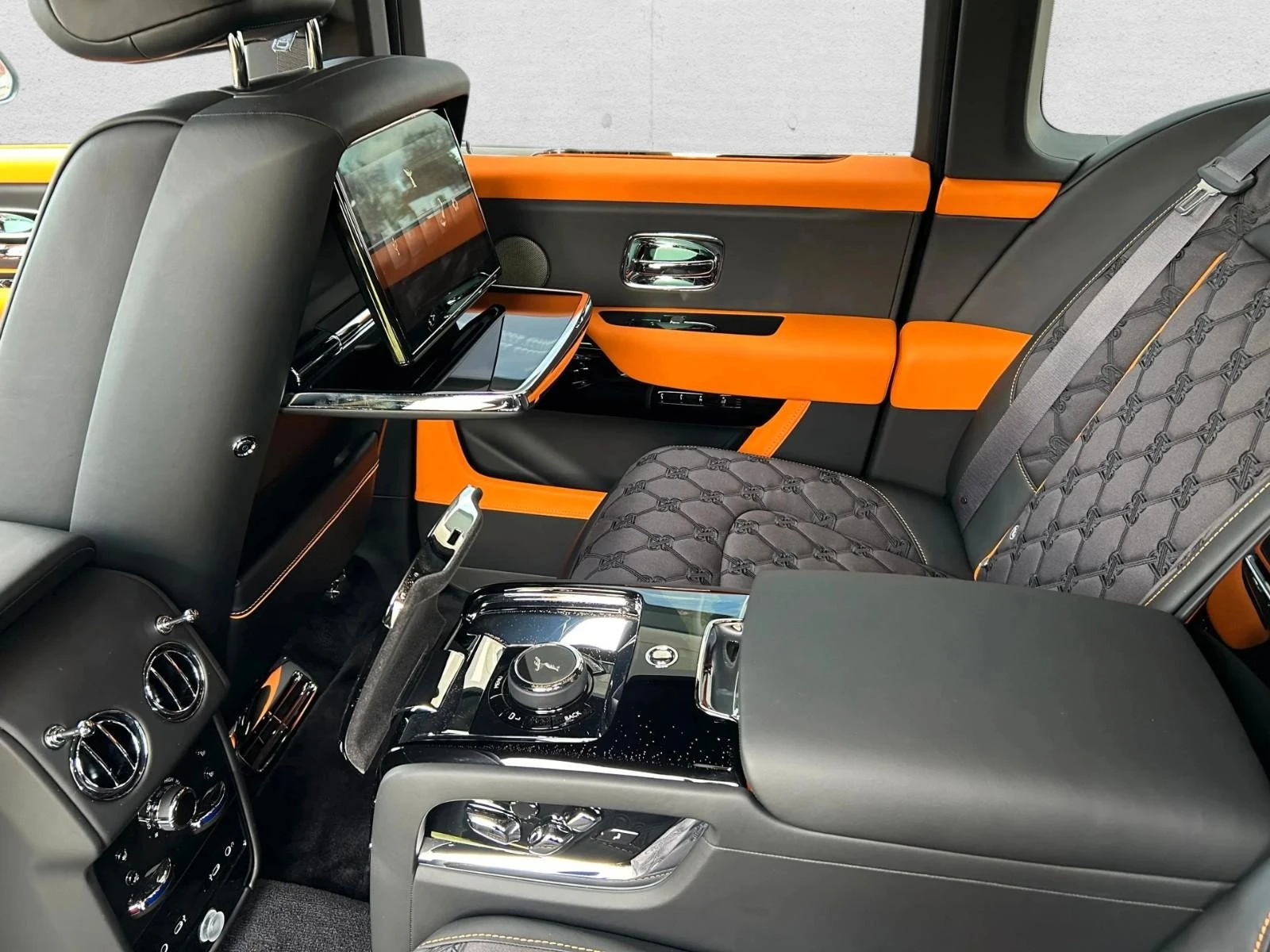 Rolls-Royce Cullinan SERIES II | Mobile.bg � ����������� 13