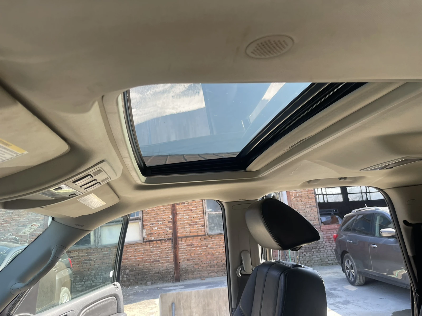 Gmc Yukon  DENALI, снимка 14 - Автомобили и джипове - 53745693