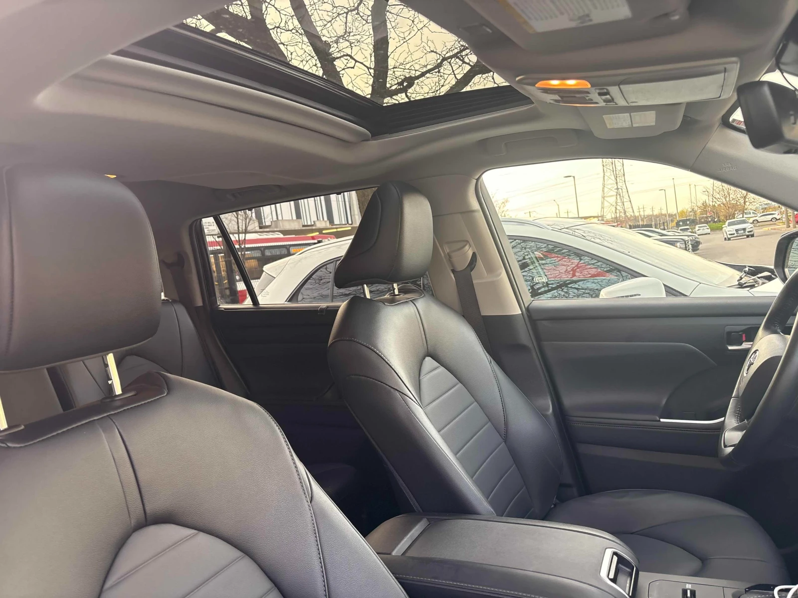 Toyota Highlander Hybrid XLE * * CARFAX * * ���� ������ * *  | Mobile.bg � ����������� 8