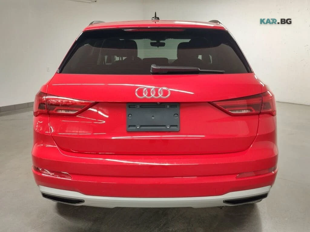 Audi Q3  KOMFORT * KEYLESS * АвтоКредит * (ЦЕНА ДО БГ), снимка 5 - Автомобили и джипове - 54897179