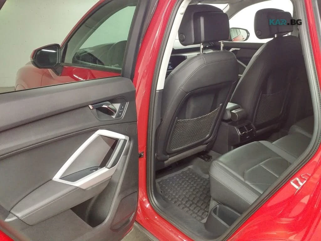 Audi Q3  KOMFORT * KEYLESS * АвтоКредит * (ЦЕНА ДО БГ), снимка 15 - Автомобили и джипове - 54897179