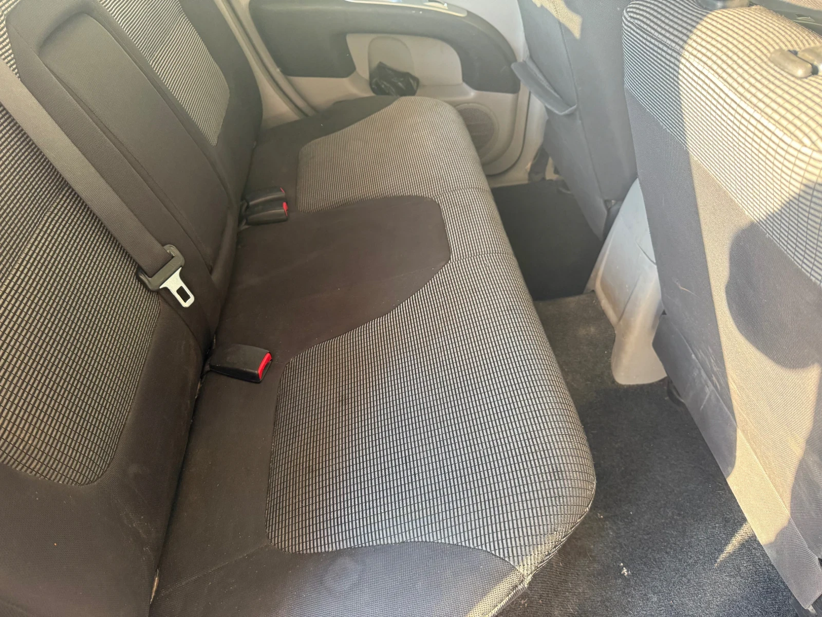 Mitsubishi L200, снимка 12 - Автомобили и джипове - 55105095