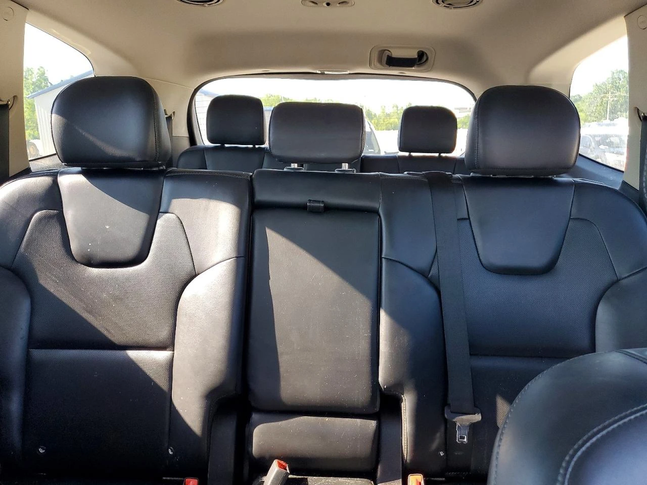 Kia Telluride 3.8l Lx, снимка 10 - Автомобили и джипове - 55372149