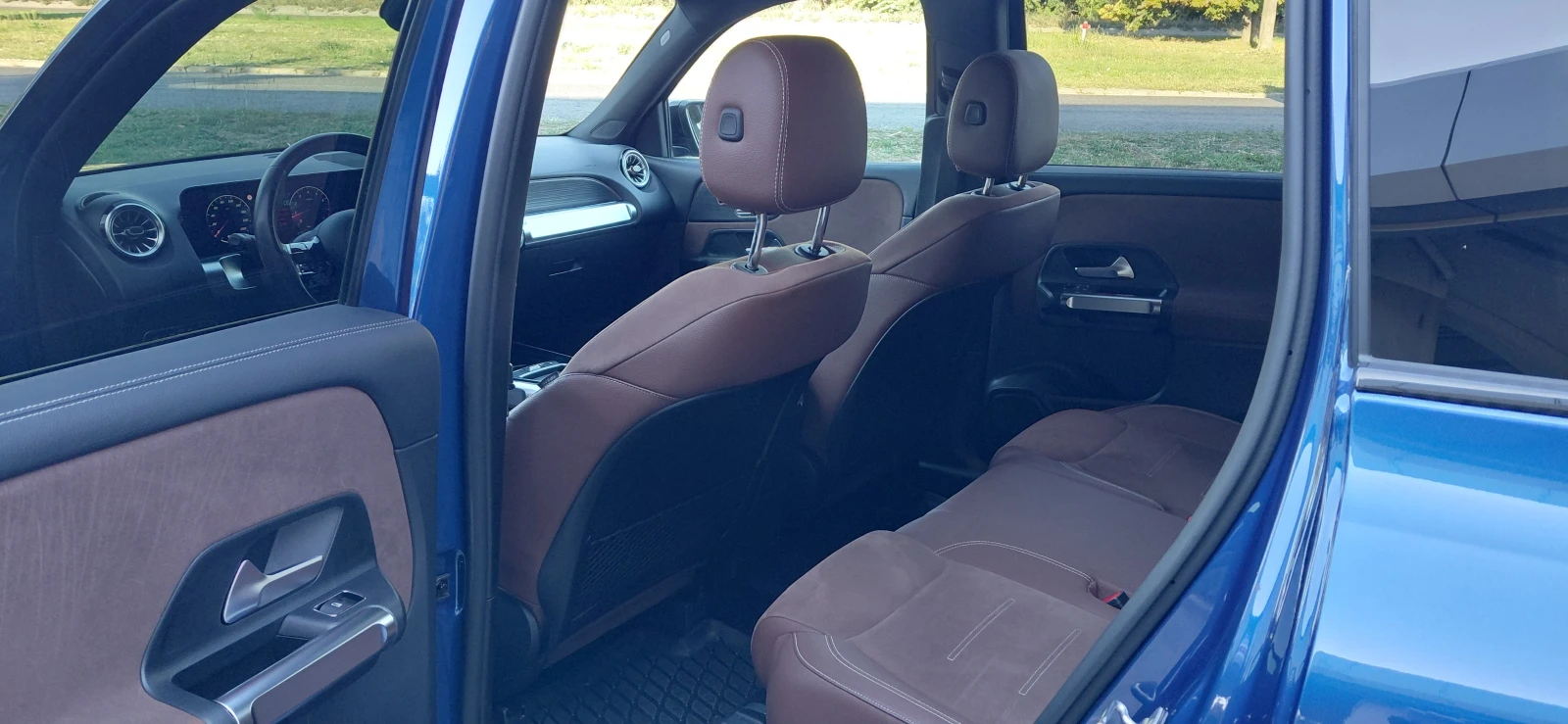 Mercedes-Benz GLB 220 4Matic, снимка 10 - Автомобили и джипове - 56308082