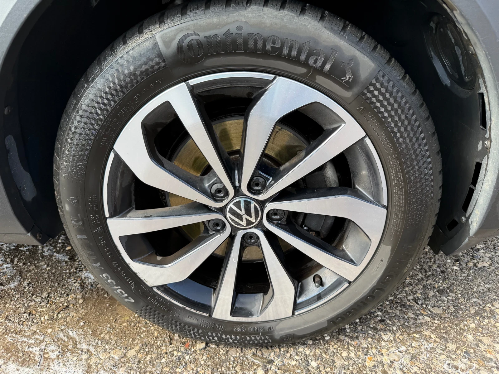 VW T-Roc, снимка 10 - Автомобили и джипове - 56495204