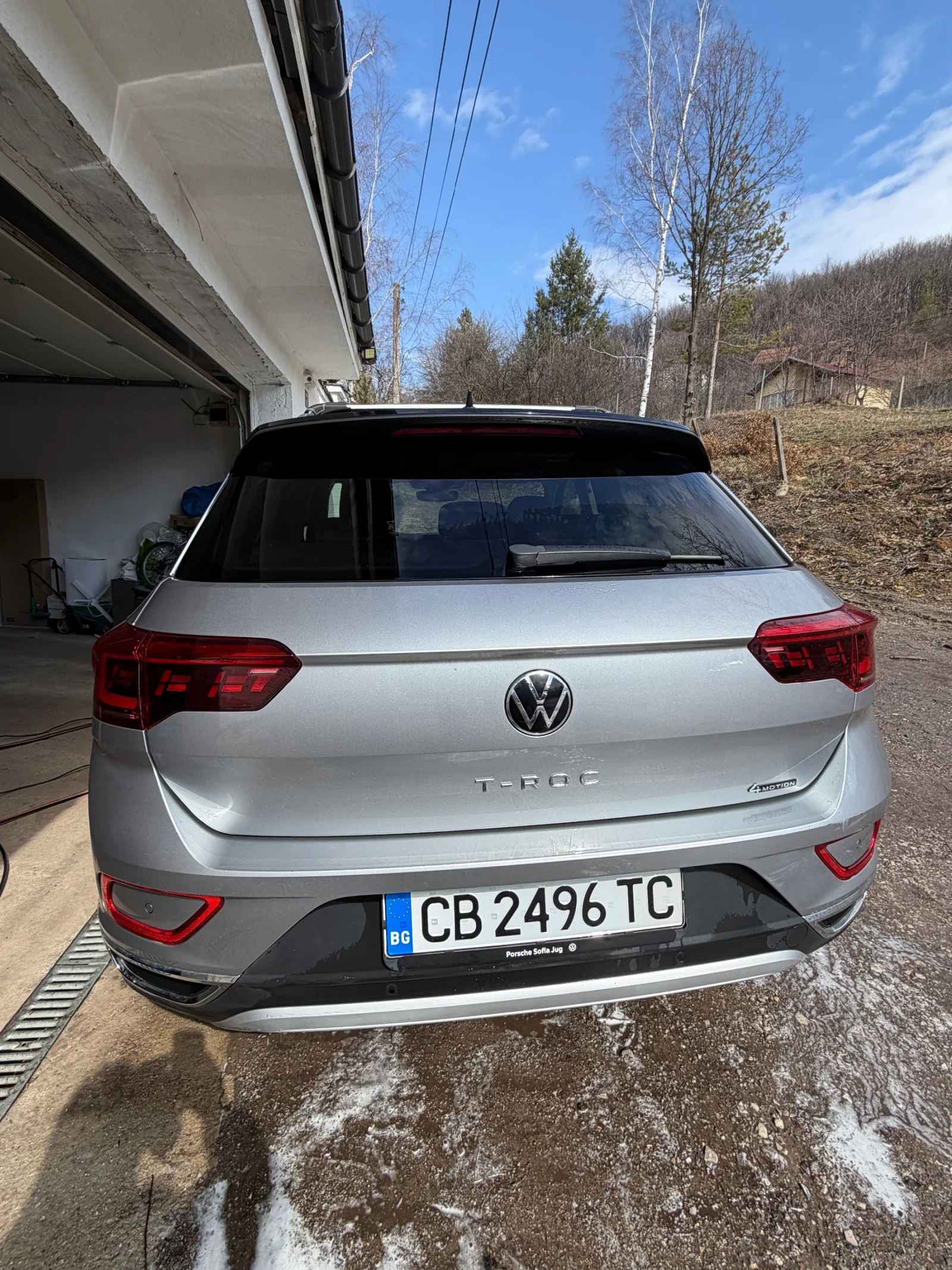 VW T-Roc, снимка 2 - Автомобили и джипове - 56495204
