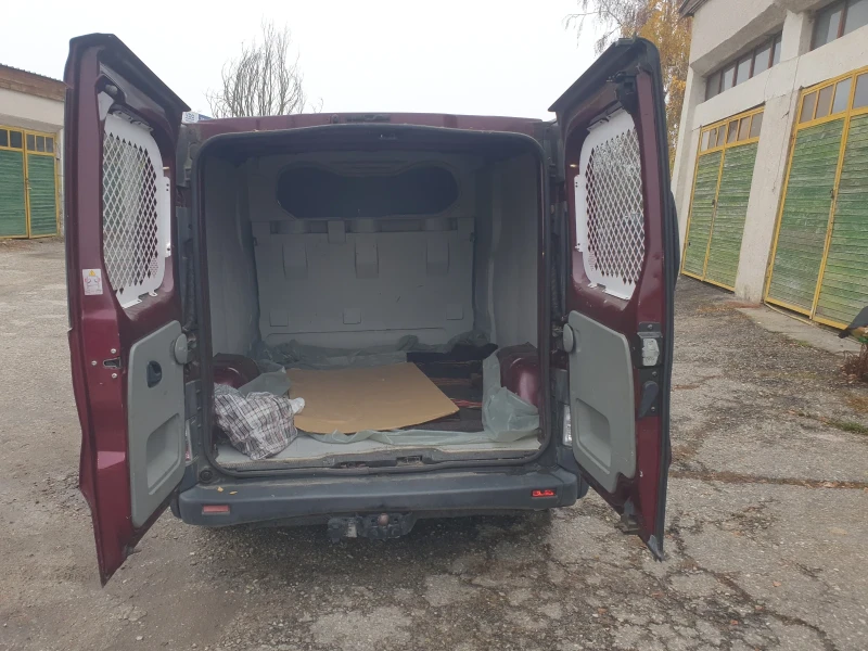 Nissan Primastar, снимка 5 - Бусове и автобуси - 52344645